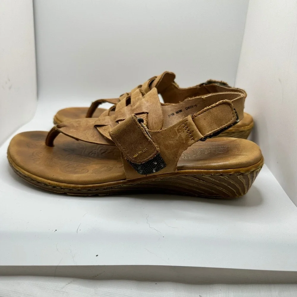 Born Womens‎ Tan Leather Woven T-Strap Wedge Thong Sandals Size 7 M/W D60516